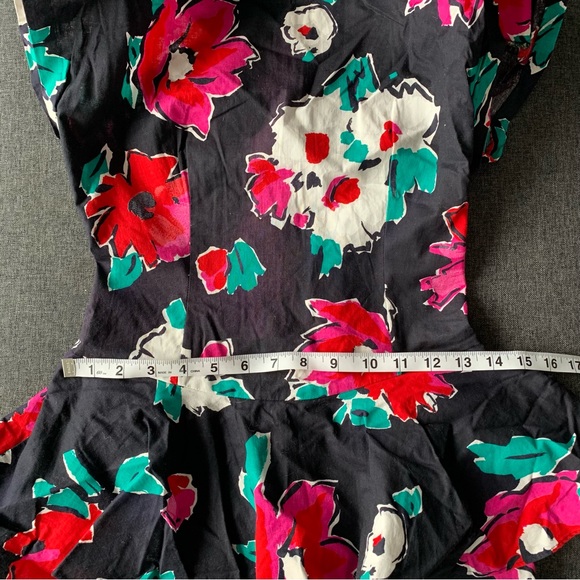 Vintage Peplum Dress - Picture 4 of 13